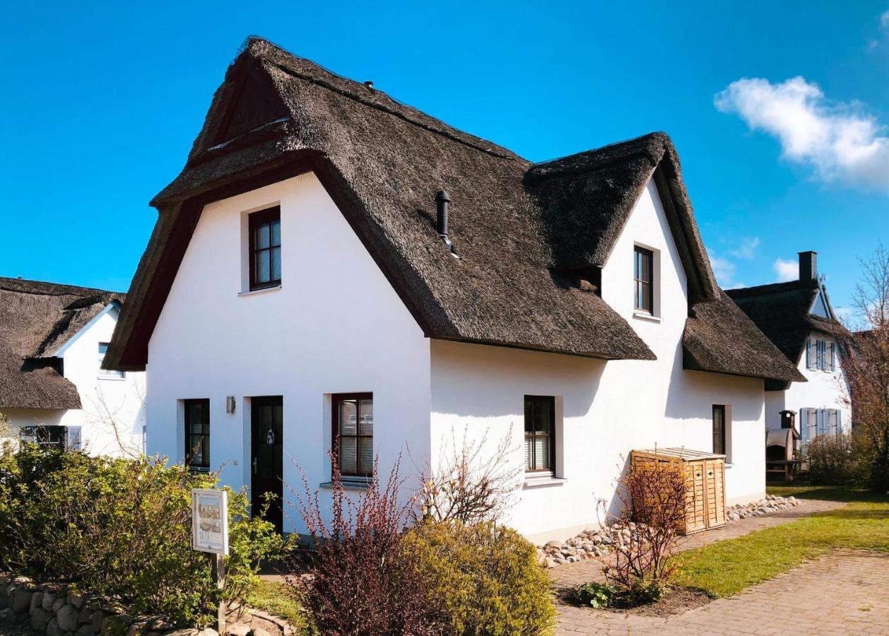 Reetdachhaus Hus Kieker Villa Insel Poel Exterior photo